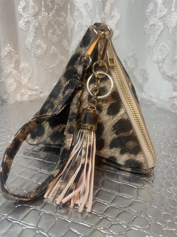 Triangle Purse - Leopard