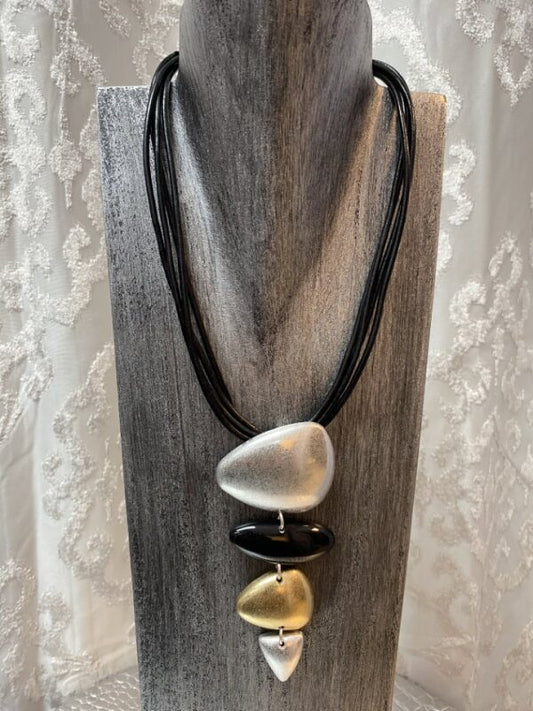 Blk, Gold, Slv Necklace